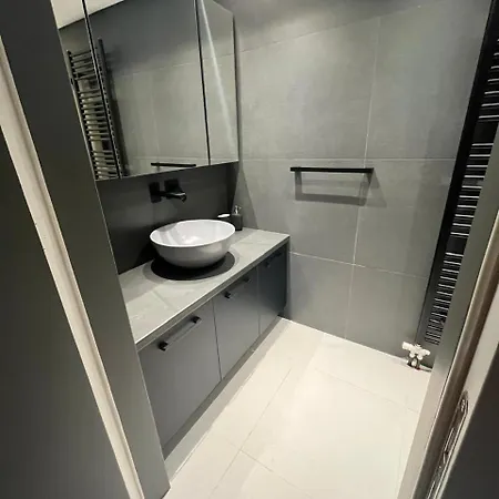 아파트 Old Town Flat *