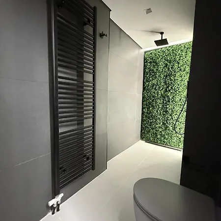 Old Town Flat * 파트라