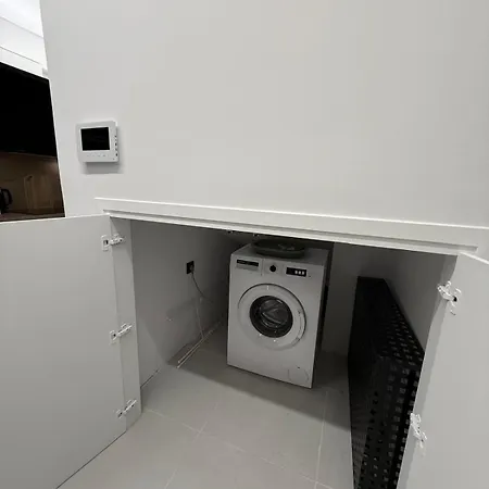 Old Town Flat * 파트라