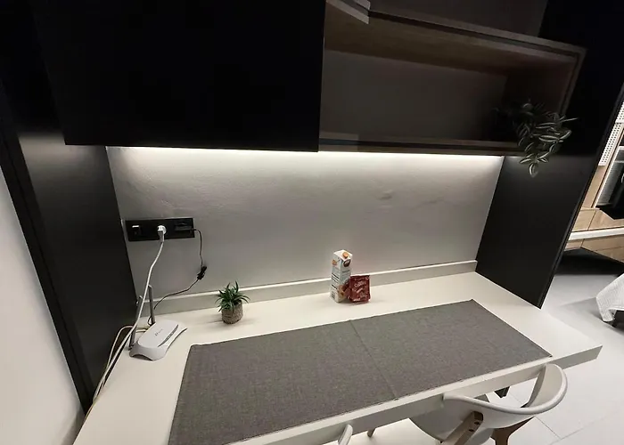 Old Town Loft 1 *