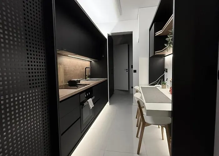 Old Town Loft 1 Апартаменты *